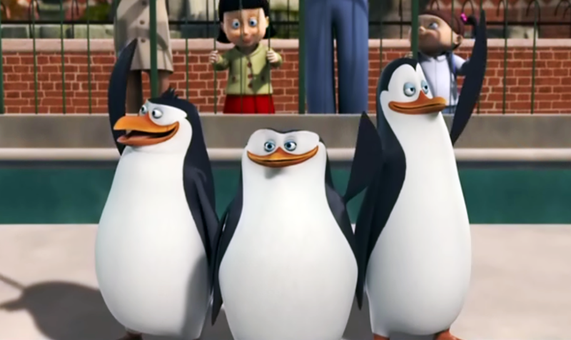 smiling-and-waving-3-penguins-of-madagas